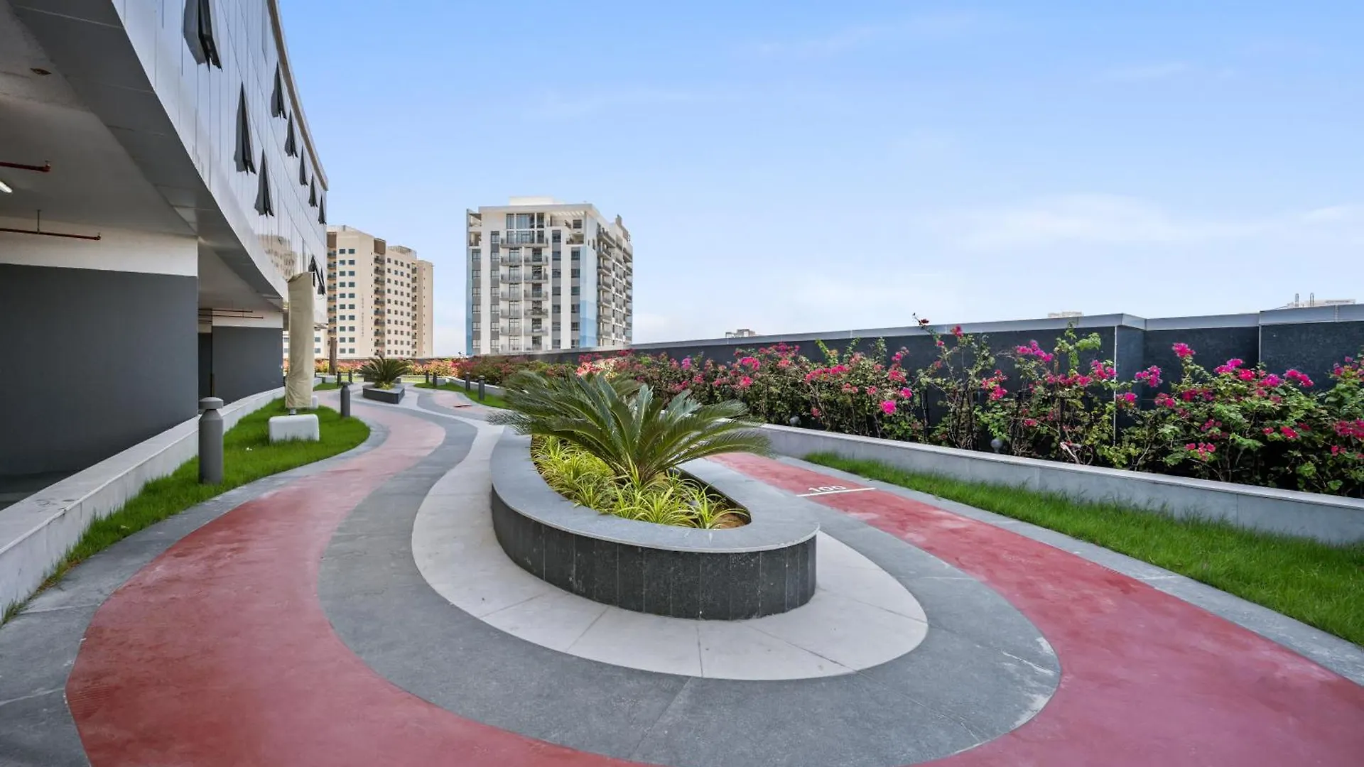 Stylish Urban Oasis W Balcony Apartment Dubai United Arab Emirates