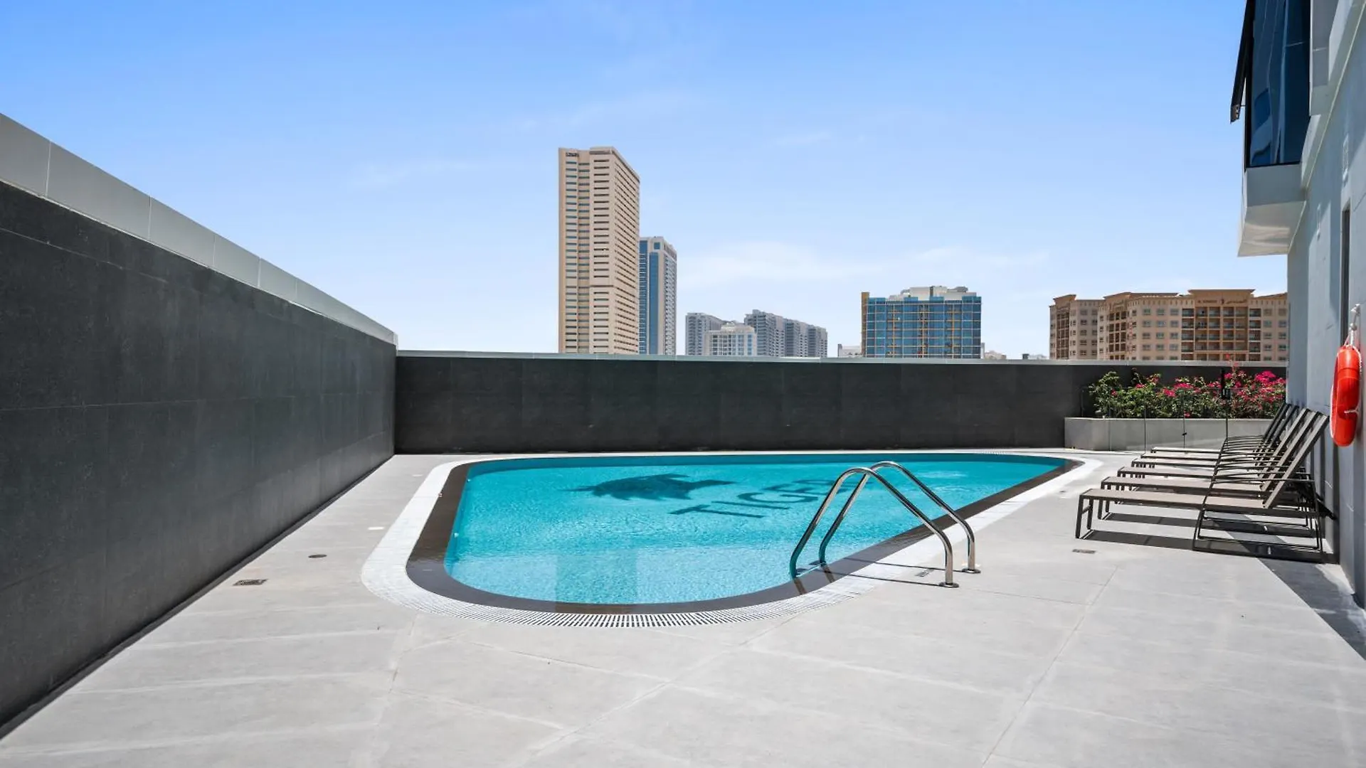 Stylish Urban Oasis W Balcony Apartment Dubai United Arab Emirates