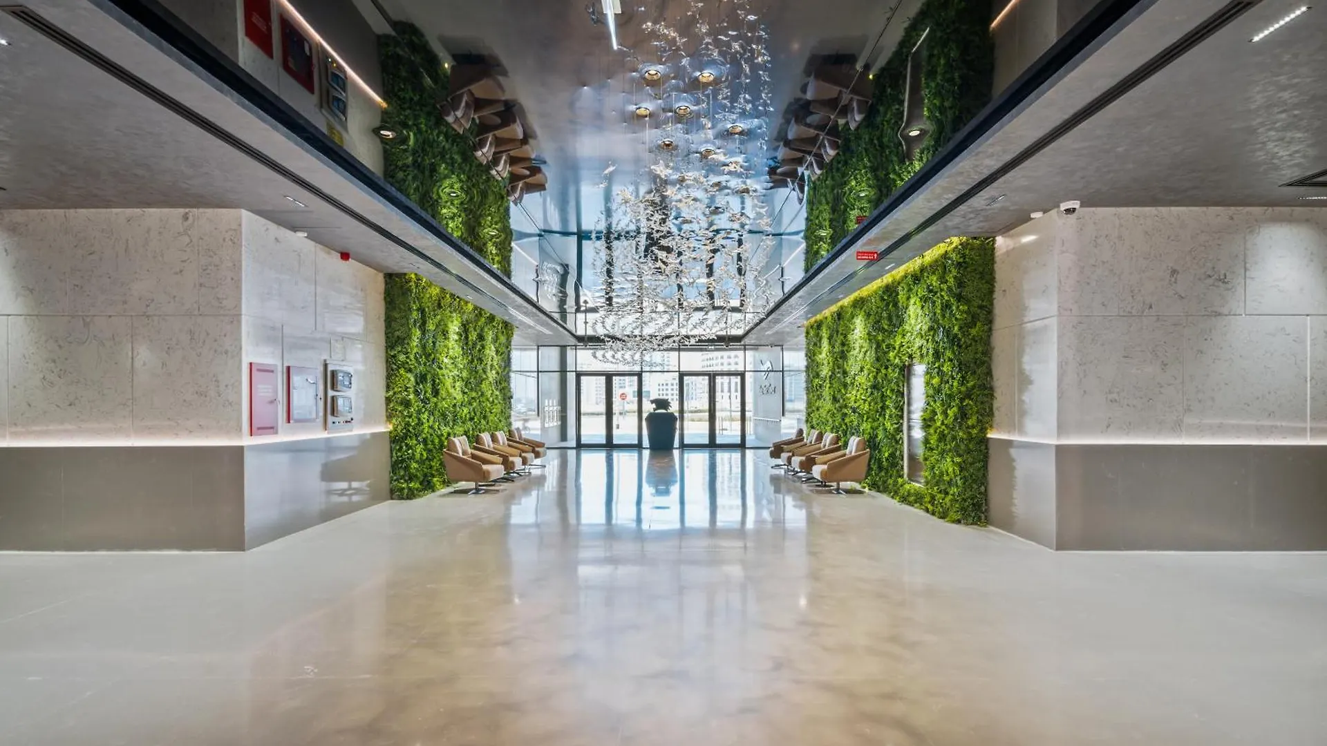 Stylish Urban Oasis W Balcony Apartment Dubai